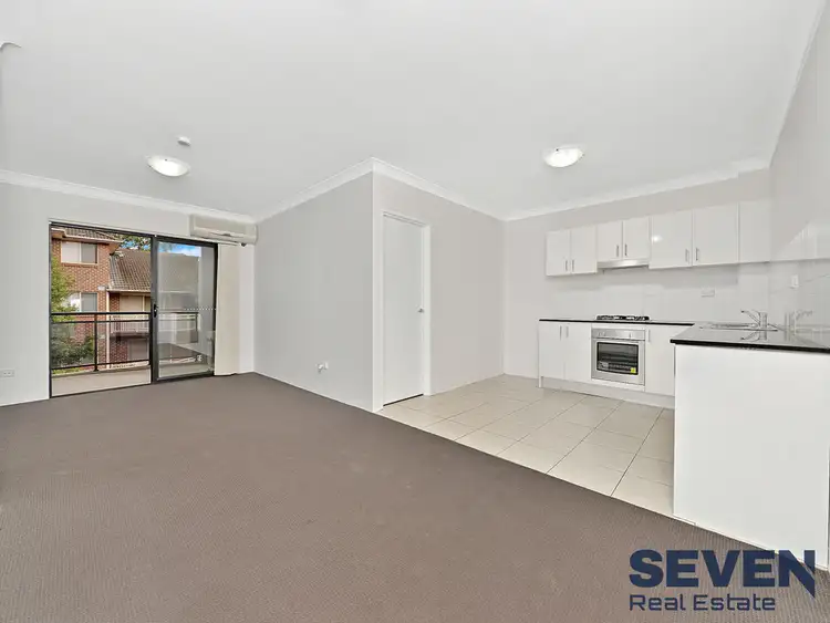 14/65-69 Stapleton St, Pendle Hill NSW 2145