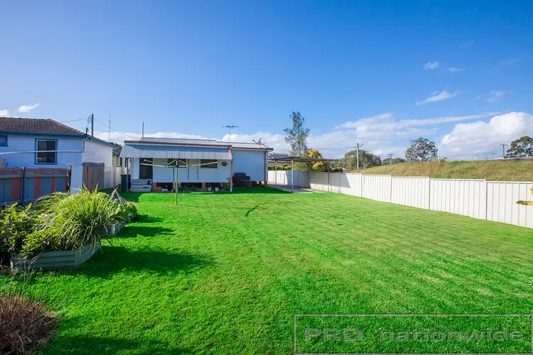 Third view of Homely house listing, 25 Byron Street, Beresfield NSW 2322