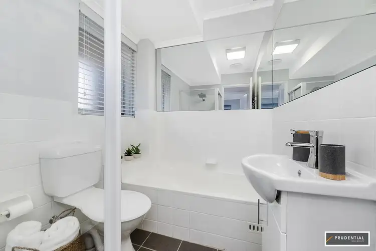 Fifth view of Homely house listing, 2/56 Woodhouse Drive, Ambarvale NSW 2560