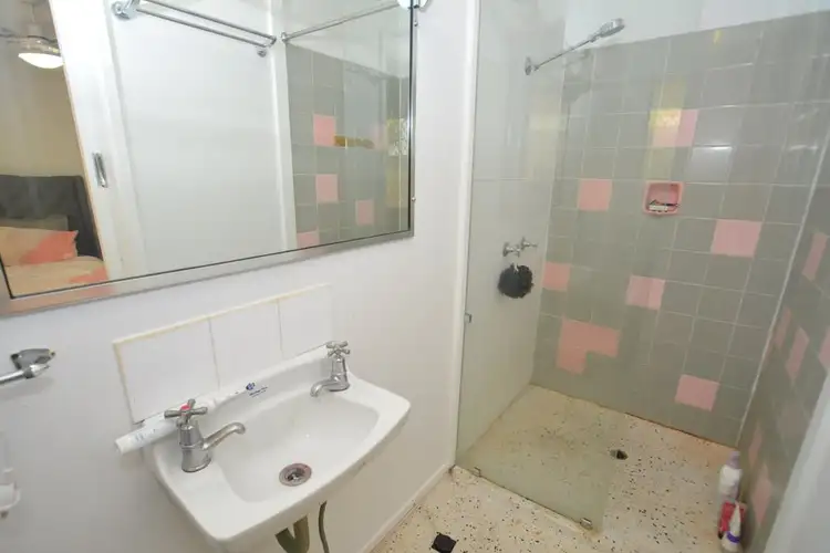 Sixth view of Homely unit listing, 2/1 Vine Street, Ascot QLD 4007