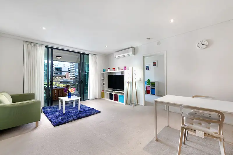 Main view of Homely unit listing, 44/454 Upper Edward Street, Spring Hill QLD 4000