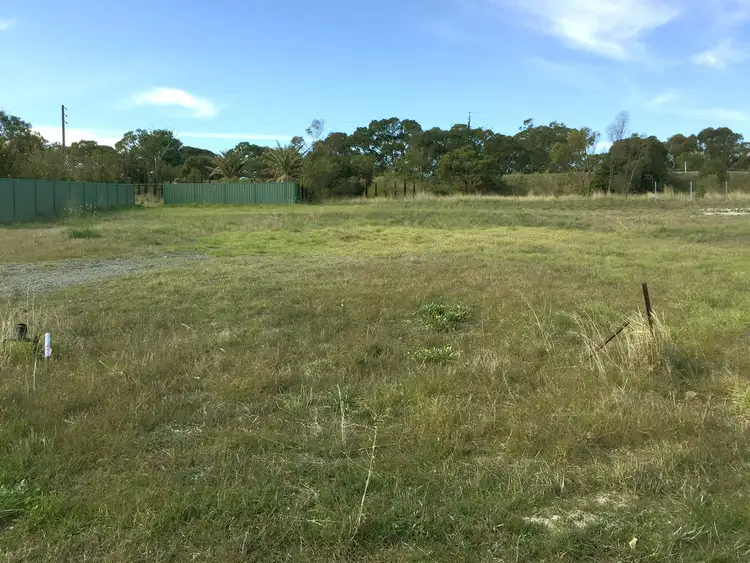 Lot 2003 Coromandel, Mccracken SA 5211