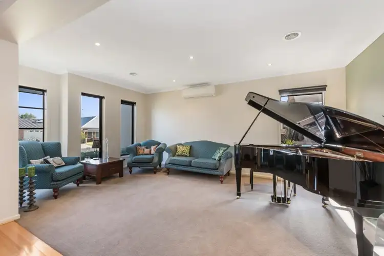 Fifth view of Homely house listing, 3 Cypress Court, Lara VIC 3212