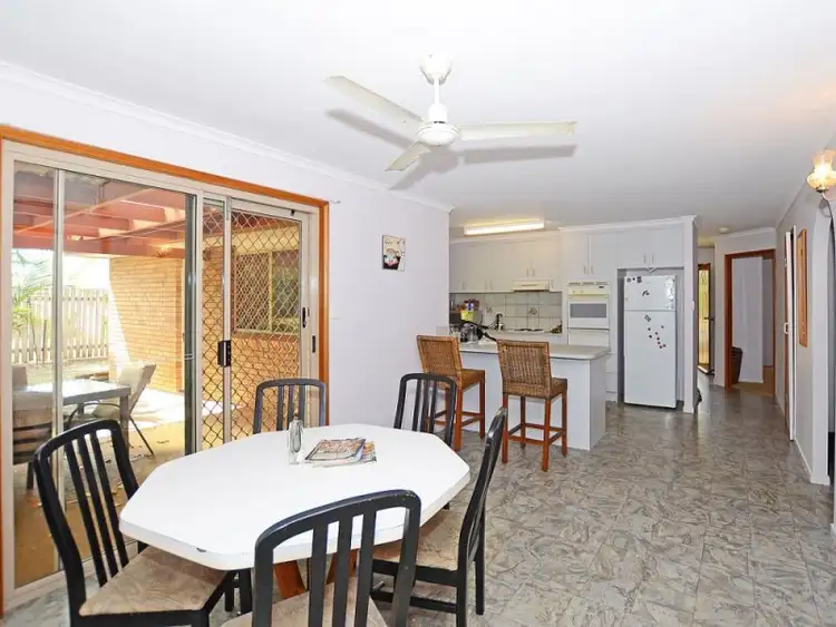 18 Barilba Street, Scarness QLD 4655