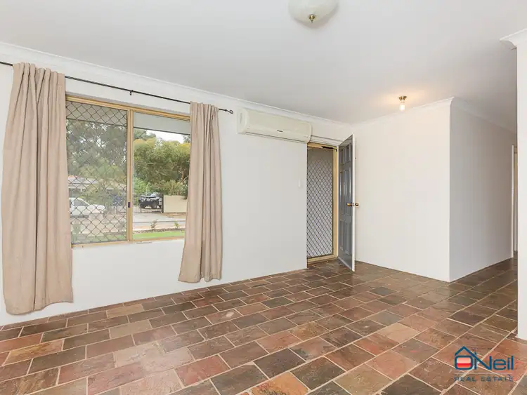 Fourth view of Homely house listing, 2 Bobtail Close, Brookdale WA 6112