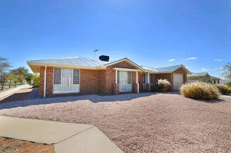 Main view of Homely house listing, 10 Brampton Way, Mildura VIC 3500