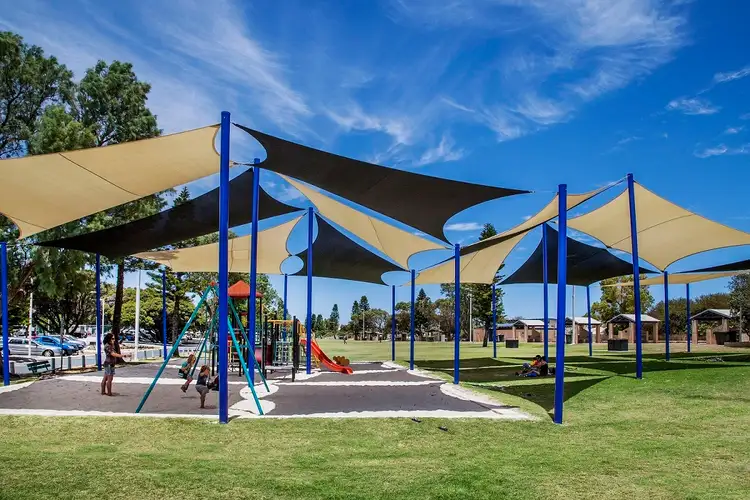 Sixth view of Homely house listing, 18 Ellement Parade, Coogee WA 6166