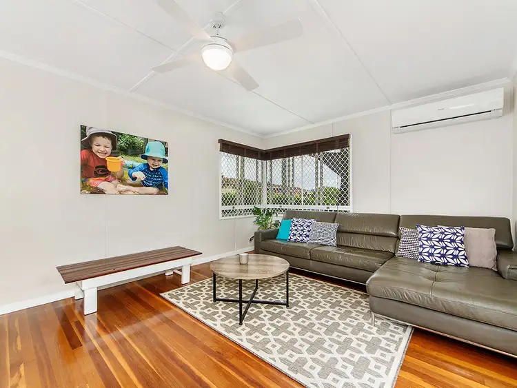 Sixth view of Homely house listing, 4a Julia Street, Clontarf QLD 4019
