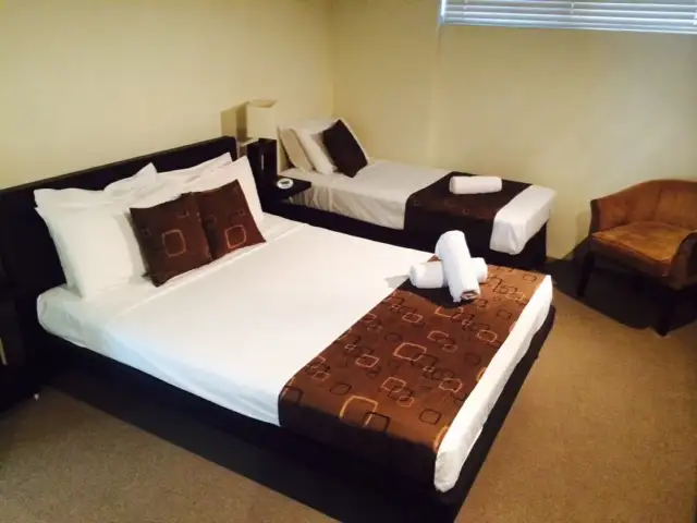 Sixth view of Homely unit listing, 202/2 Queensland Avenue, Broadbeach QLD 4218