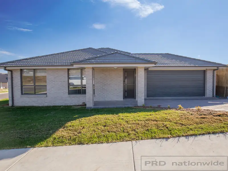 Main view of Homely house listing, 39 Heritage Dr, Chisholm NSW 2322