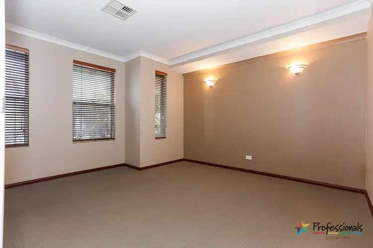 Fourth view of Homely house listing, 39 Rocklea Crescent, Ellenbrook WA 6069