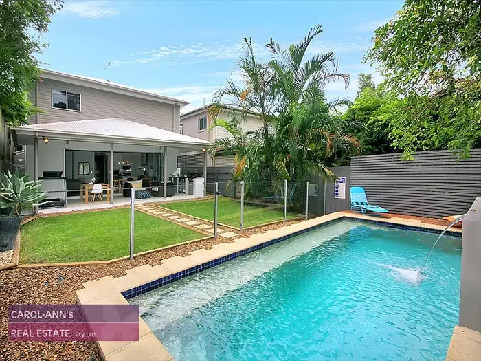Second view of Homely house listing, 10 Sphinx St, Balmoral QLD 4171