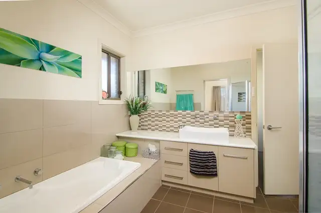 Fifth view of Homely house listing, 5 Eyre Court, Mount Gambier SA 5290