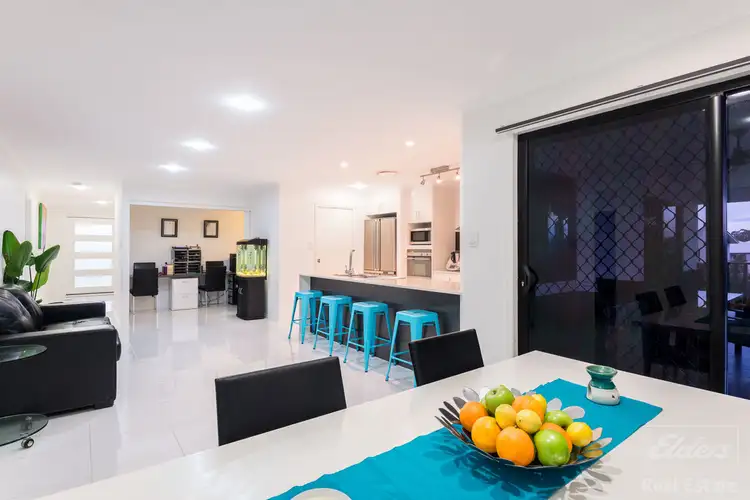 1 Charlton Court, Burnside QLD 4560