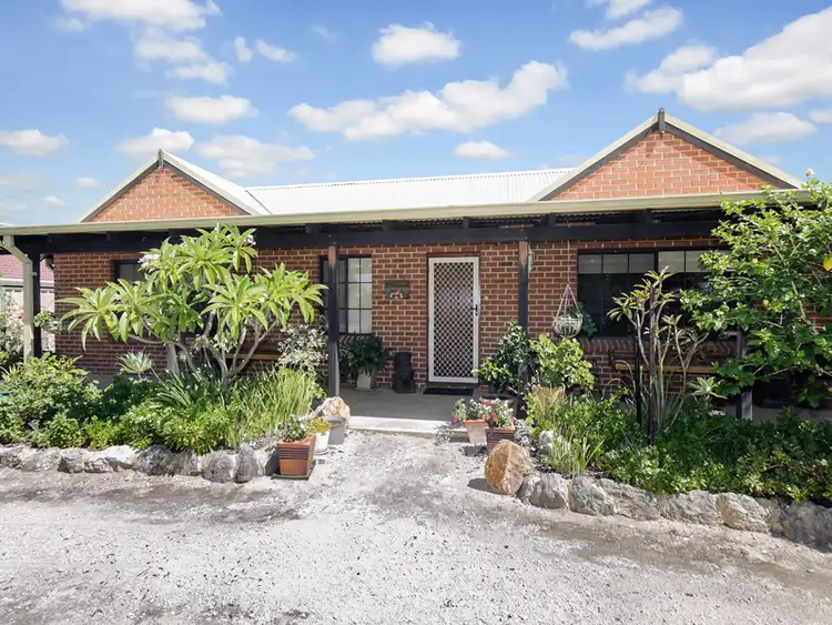Second view of Homely house listing, 10 Dorigo Place, Gosnells WA 6110