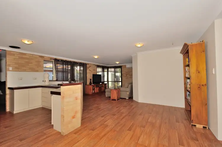 Sixth view of Homely house listing, 5 Maroon Place, Warnbro WA 6169