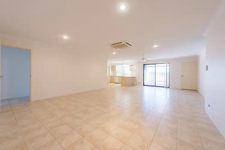 Fourth view of Homely house listing, 27 Central Road, Wonthella WA 6530