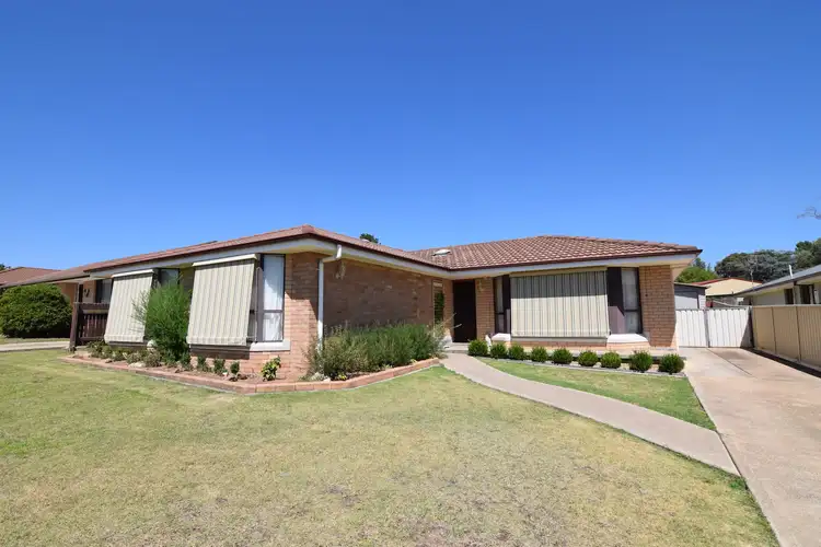 7 Willman Place, South Bathurst NSW 2795
