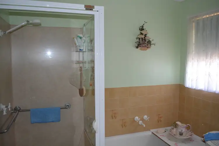 Seventh view of Homely house listing, 5 Coustley Avenue, Ouyen VIC 3490