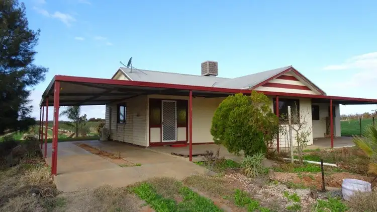 266 Old Cooltong Road, Cooltong SA 5341
