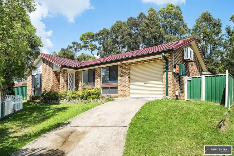 11 Opal Place, Bossley Park NSW 2176