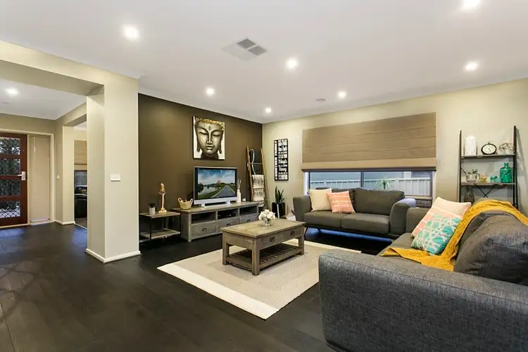 Third view of Homely house listing, 9 Arilpa Court, Kangaroo Flat VIC 3555