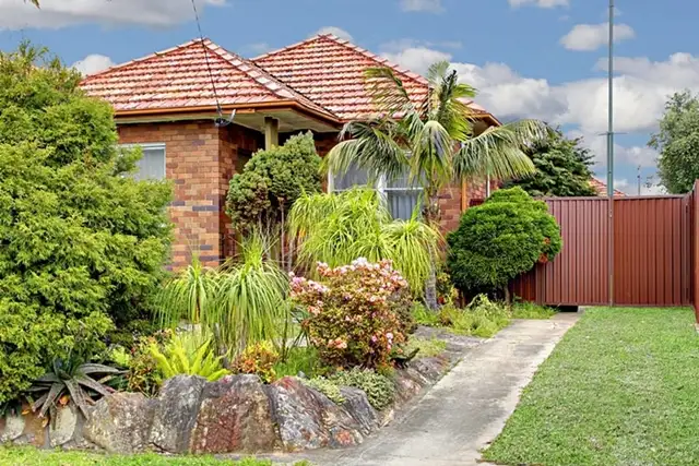 11 Lynesta Avenue, Bexley North NSW 2207