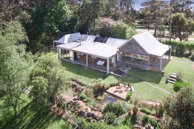 19 Carrolls Lane, Bullengarook VIC 3437