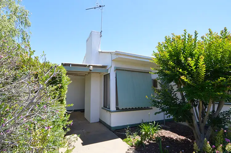 Second view of Homely house listing, 3 Logan Avenue, Mildura VIC 3500
