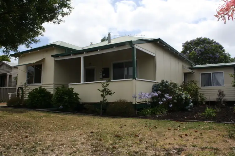 22 Highfield Street, Manjimup WA 6258