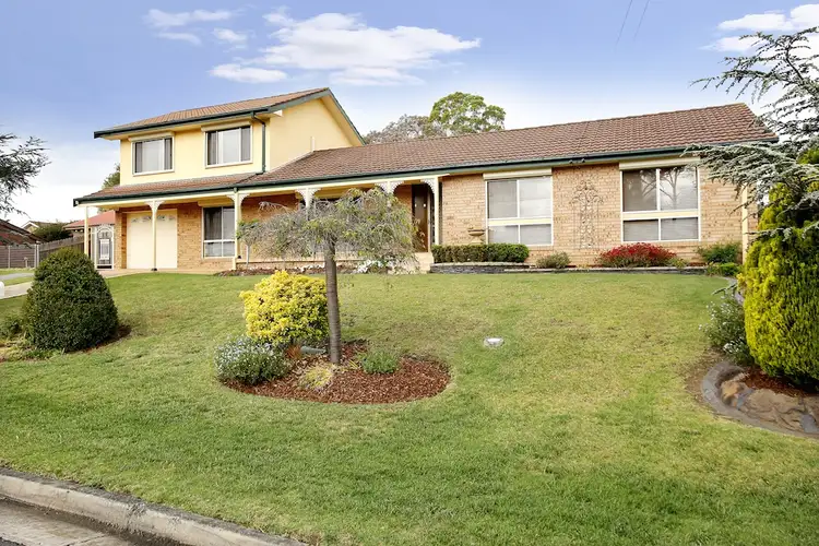 2 Courtland Avenue, Tahmoor NSW 2573