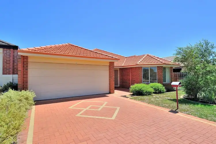 15 Addingham Drive, Ellenbrook WA 6069