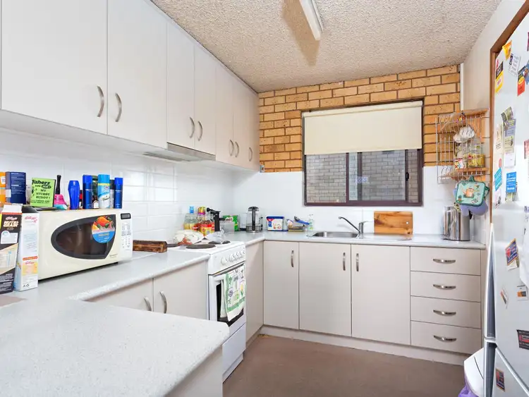 Fifth view of Homely block of units listing, 1, 2&3/21 Kokoda Street, Ashmont NSW 2650