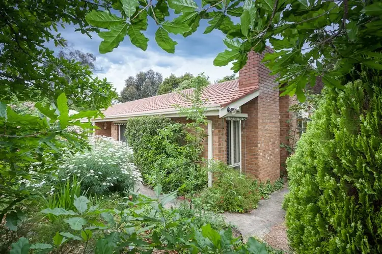 3 Governors Drive, Mount Macedon VIC 3441