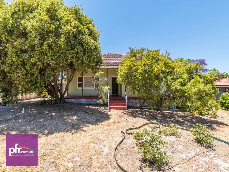 26 Emily Street, St James WA 6102