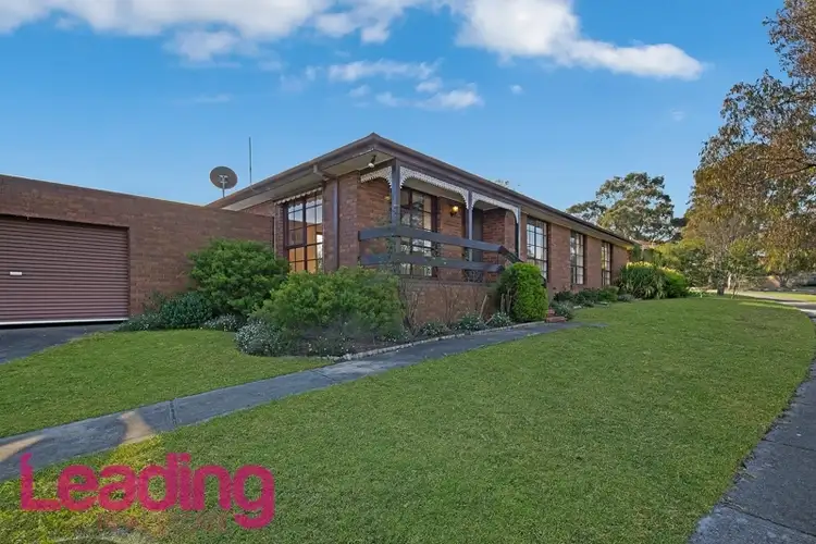 11 Ervine Close, Sunbury VIC 3429