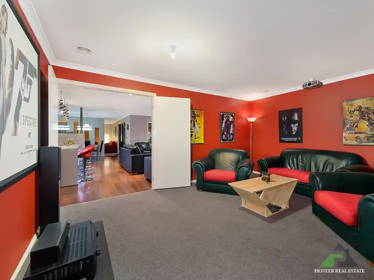 Seventh view of Homely house listing, 1 Lytham Court, Cranbourne VIC 3977