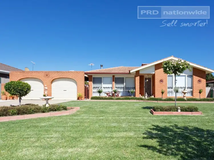 5 Langi Crescent, Glenfield Park NSW 2650