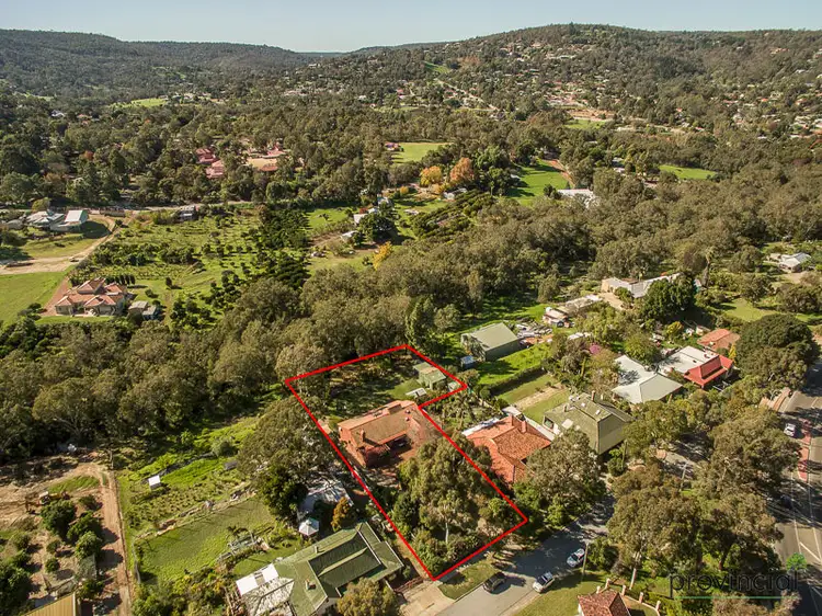 106 River Road, Kelmscott WA 6111