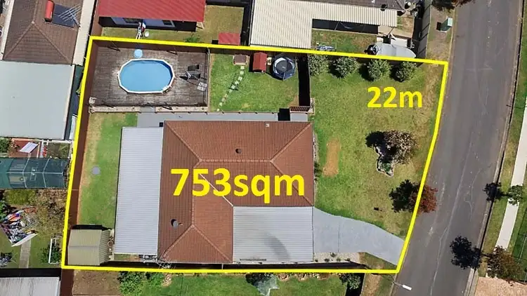 Third view of Homely house listing, 89 Hamlet Crescent, Rosemeadow NSW 2560