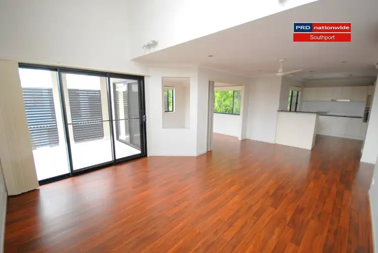 5/35 Harley Street, Labrador QLD 4215