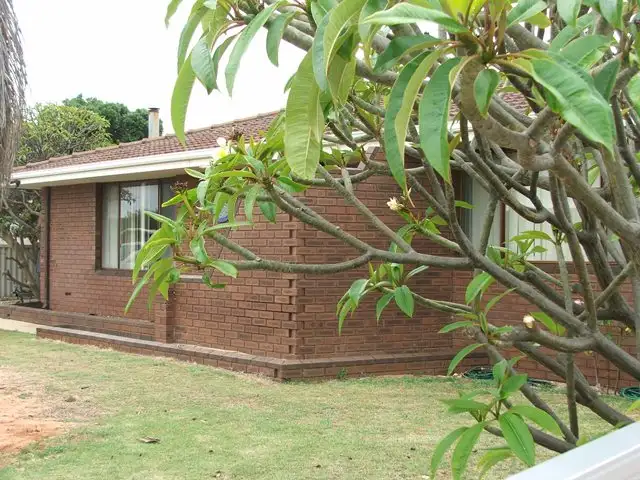 17 Buckingham Street, Mount Tarcoola WA 6530