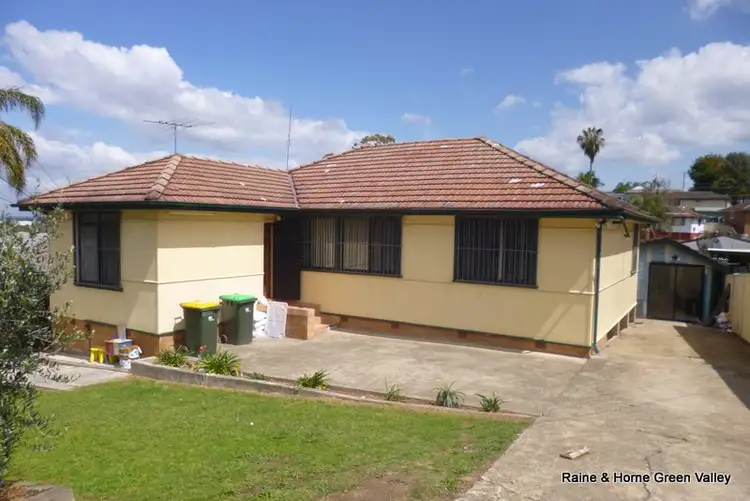 3 Tooma Place, Heckenberg NSW 2168
