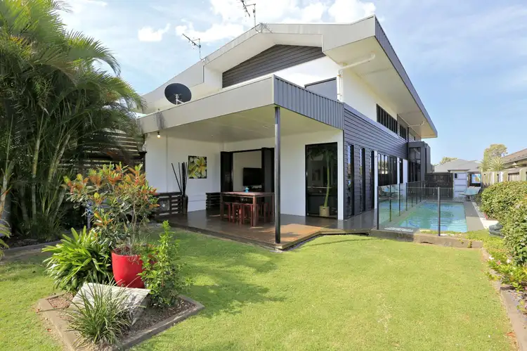 1/10 Trinity Close, Bargara QLD 4670