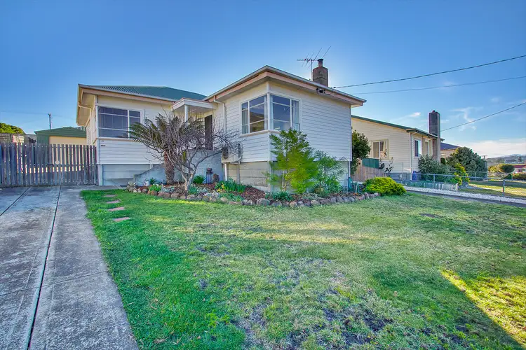 26 Edinburgh Crescent, Goodwood TAS 7010