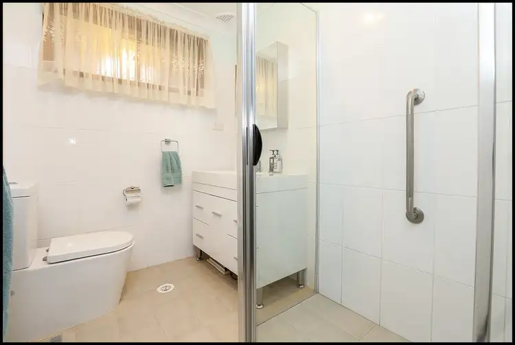 Fifth view of Homely house listing, 105 Laelana Avenue, Budgewoi NSW 2262