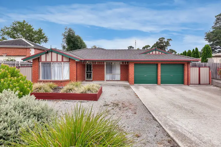 10 Boak Avenue, Mount Helen VIC 3350
