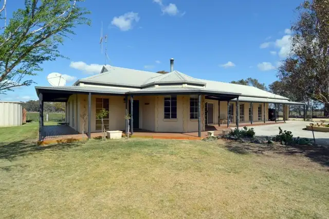 393 Echuca West School Road, Echuca VIC 3564
