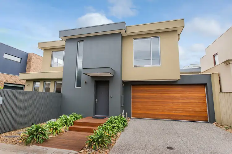 19 Camp Street, Chelsea VIC 3196