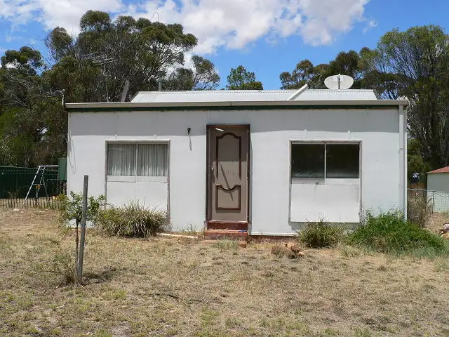 23 Carlton Street, Woodanilling WA 6316